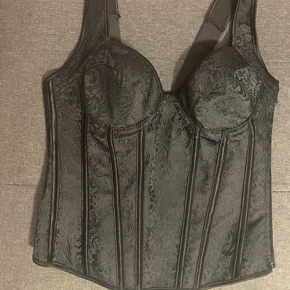 Structured Corset Top - Picture 2 of 6